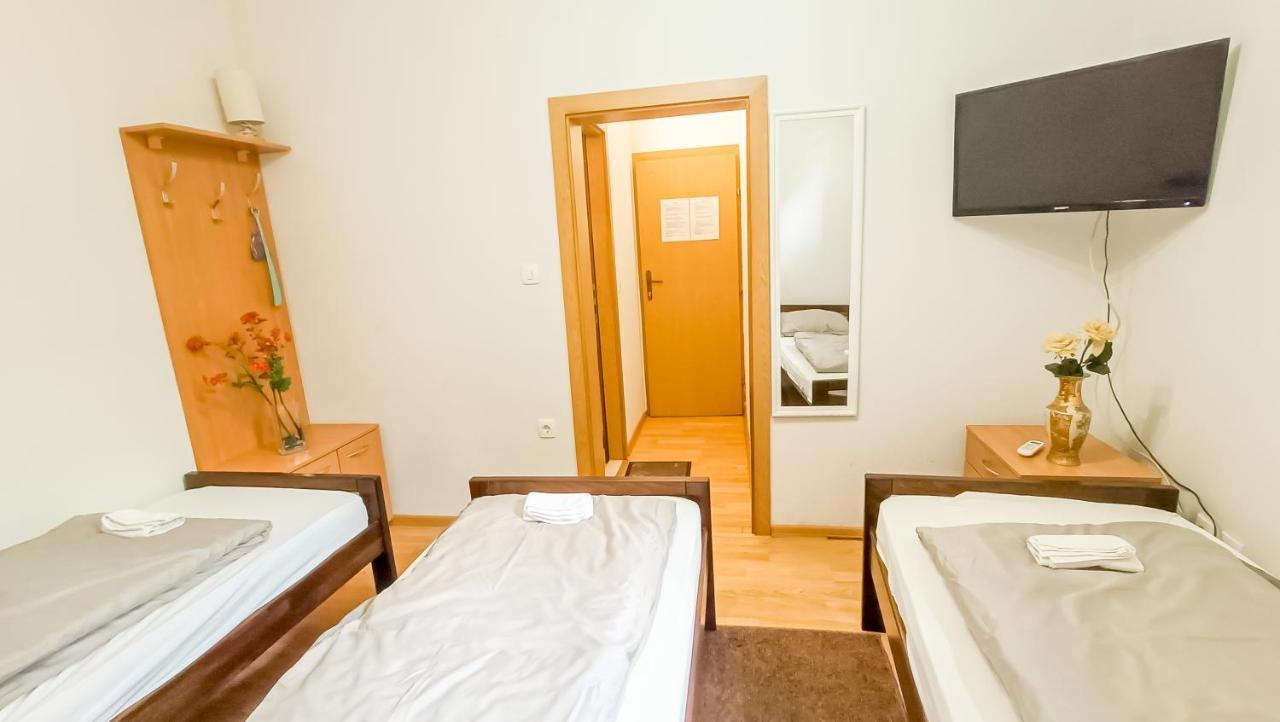 Bascarsija Guesthouse - Private Bath, Tv & Aircon SJJ Exteriör bild